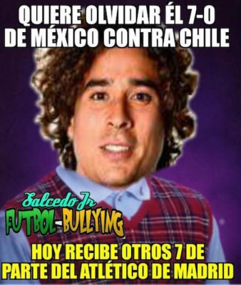 Crueles memes contra 'Memo' Ochoa por 'comerse' otros siete goles