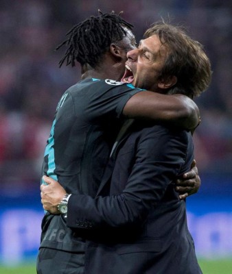 Curiosas y lo que no viste: Reconciliación Neymar-Cavani y el reclamo de la afición del Bayern