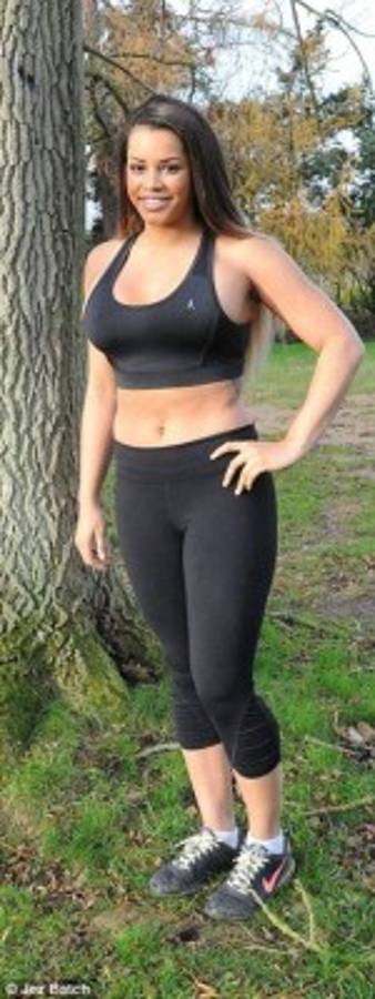 Así es Lateysha Grace, la británica que se le rompió el vestido en programa en vivo