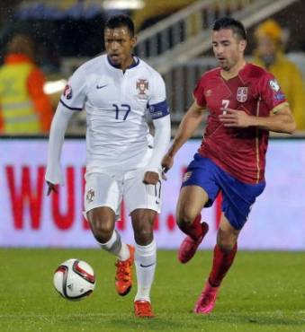 Revellers of the Dragoes da Real samba school perform during the first night of carnival in Sao Paulo Brazil at the city's Sambadrome in the early hours of February 22, 2020. (Photo by NELSON ALMEIDA / AFP)