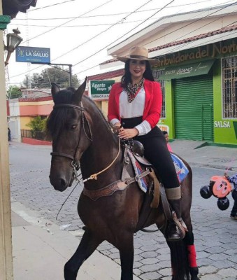 Ella es Zoé María Herrera, la bella hija de 'Chelato' Uclés