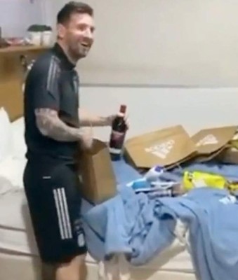 El uno por uno de los insólitos regalos que recibió Messi en su cumpleaños y el que no le regaló nada