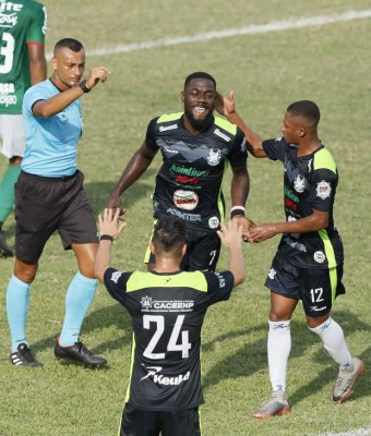 Los jugadores de Liga Nacional que su futuro futbolístico está en el aire