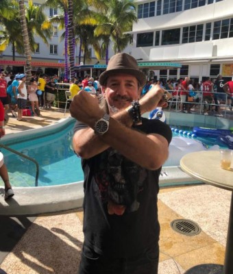 Pintor, limpia ventanas y amante del póker: La increíble historia de un ex del Manchester City