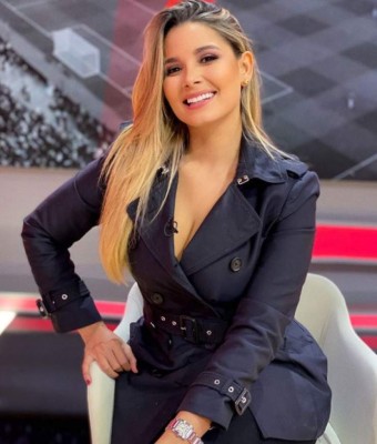 Así es la preciosa periodista deportiva que enamora en Colombia y que intentó imitar a Cristiano Ronaldo