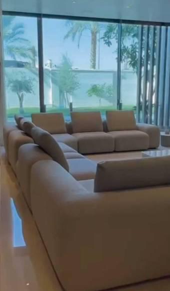 Georgina Rodríguez deslumbra de nuevo y cómo es su lujosa casa en la que vive con Cristiano en Arabia Saudita