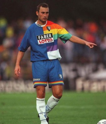 Los uniformes más raros y feos en la historia del deporte