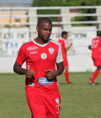 Estrellas del fútbol hondureño que se retiraron en el olvido