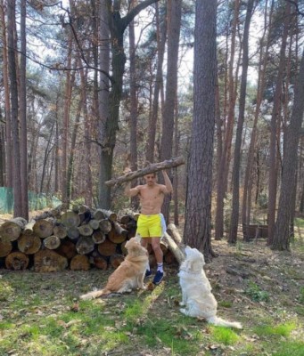 ¿Qué hacen los futbolistas durante la crisis del coronavirus? Un crack desafió el aislamiento