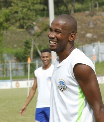 MERCADO: Real España revela ofertas sobre 'Buba' y UPN ficha ex de Olimpia