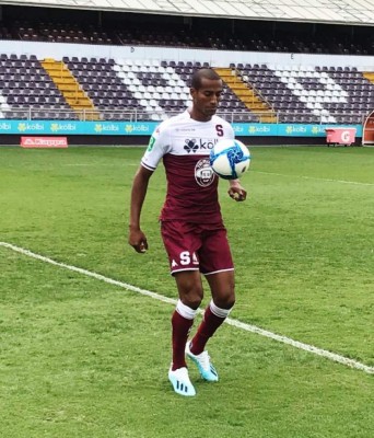 Saprissa vale el doble que Olimpia, pero los blancos tienen al jugador más caro entre ambos