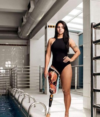 Camille Rodrigues, la sexy atleta paralímpica que deslumbra en Brasil