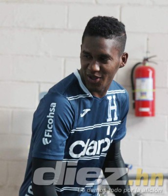 ¡EL ONCE! Así jugaría Honduras contra Costa Rica sin Choco Lozano