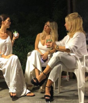 ¡Junto a Maxi López! La fiesta de año nuevo de Wanda Nara e Icardi