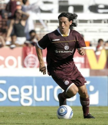 Los futbolistas que nunca volvieron a los clubes donde debutaron