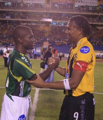 Las imágenes inolvidables de los clásicos entre Marathón y Real España