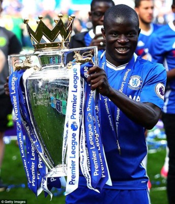 La dura historia de N'golo Kanté: recogía basura mientras Francia celebraba el Mundial del 98
