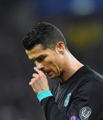 Lo que no se vio en tv: Las 'caras largas' de CR7 y de todo el Madrid en Wembley