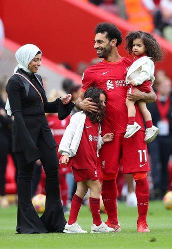 ¡La mujer de toda su vida! Así es la ‘desconocida’ y devota esposa de Salah; a qué se dedica y cómo se conocieron