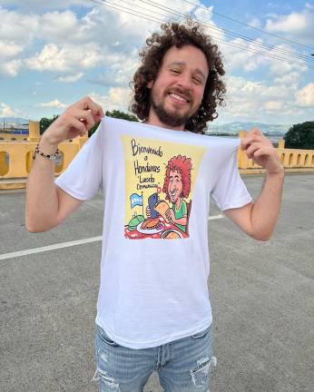 Luisito Comunica regresó a Honduras: aclara el motivo de su segunda visita y su rutina será diferente