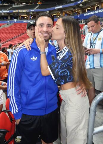 El lado sexi de la final: las novias de los jugadores de España y Argentina