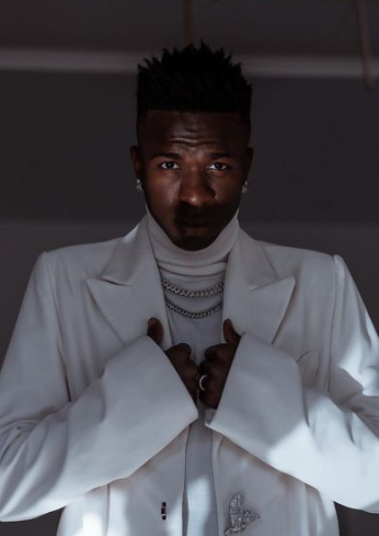 Así es el imperio de Vinicius: las nueve firmas que trabajan con el brasileño, por qué rompió con Nike y cuánto cobra en el Real Madrid