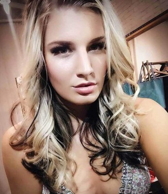 ¡Escándalo! Filtran fotos íntimas y un vídeo sexual de Toni Storm, estrella de la WWE