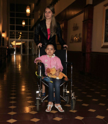 Dania, la niña que emocionó a los merengues.