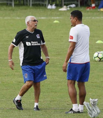 Así lucían Manuel Keosseián y 'Tato' García cuando eran futbolistas
