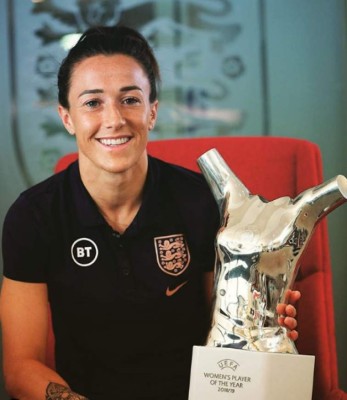 Su lado más sexi: Ellas son las tres hermosas chicas nominadas al premio The Best