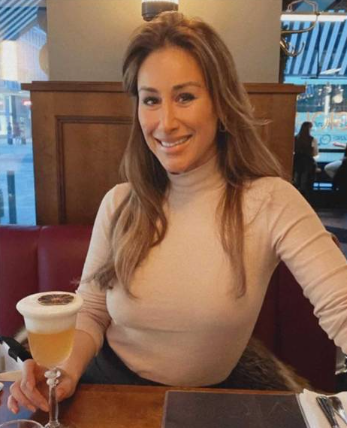 ¿Es su amante? Piqué fue ‘cazado’ disfrutando de una fiesta con una desconocida rubia en Suecia