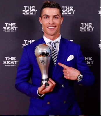 La grandes cantidades de dinero que cobran los cracks en Twitter