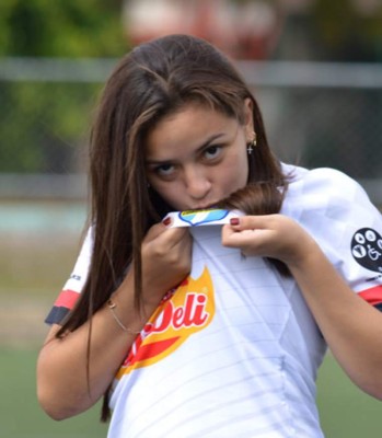 Buenas noticias: así fue encontrada con vida Sharon Santa Cruz, promesa del fútbol femenino en Guatemala