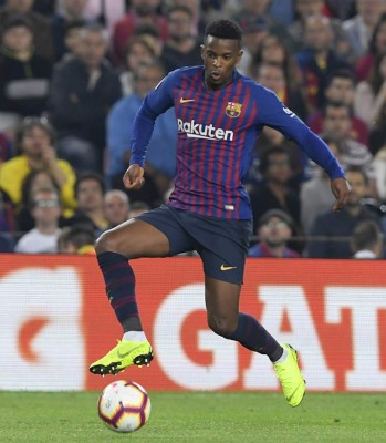 UNO A UNO: Suárez de los mejores clasificados del Barca en el clásico