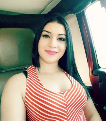 Fany Hernández, la aficionada más sexy del Olimpia que calienta el clásico