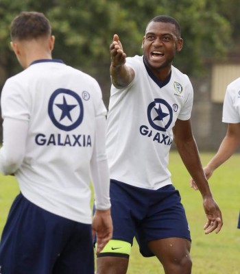 Motagua confirma fichaje; deja Real España y se suma al Platense y Ñangui regresa