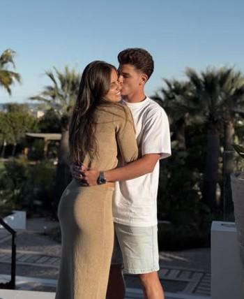 El motivo extradeportivo por el que Julián no vuelve a la Premier: Solo su esposa...