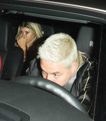 Samir Nasri y su espectacular nueva novia que es menor de edad