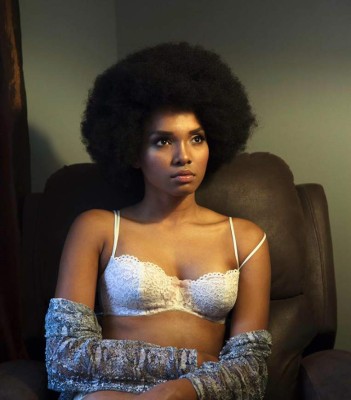 FOTOS: La bella modelo hondureña Massay Crisanto que motiva a la Selección