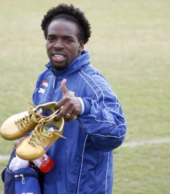 Las cosas que quizá no conocías del exfutbolista hondureño Walter 'Pery' Martínez