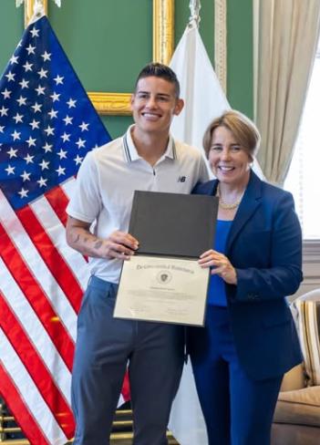 Luis Díaz se casó con la mujer de su vida: las figuras que asistieron y lo que pasó con James Rodríguez