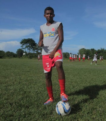 Los jugadores de Liga Nacional que su futuro futbolístico está en el aire
