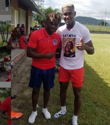 La Taflo, el comediante hondureño que confundieron con jugador de Olimpia ¡Hasta medalla recibió!