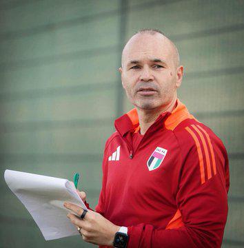 La confesión más dura de Iniesta que impacta a Barcelona: No todo es lo que parece, también hay una cara oculta