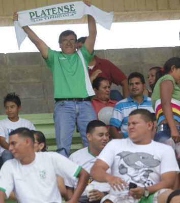 La fiel afición que llegó a los estadios.