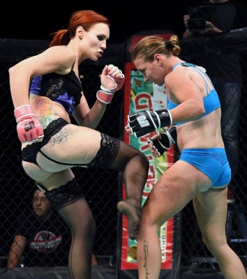 En lencería fina: Así de atrevidas son las peleas en la Lingerie FC