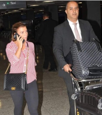 ¡Escándalo! Wayne Rooney, 'cazado' en su hotel con una misteriosa mujer tras una fiesta