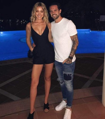 Duelos de WAGS: Las esposas y novias más bellas de jugadores de Real Madrid y Liverpool