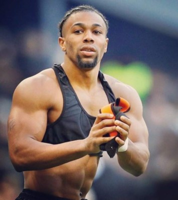 Se le ofrece ante todos: La propuesta indecente de una presentadora española a Adama Traoré