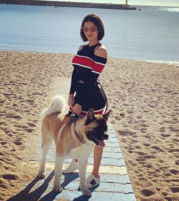 Modelo ofrece tremenda fortuna por el pañuelo que usó Messi en su despedida y revela para qué lo quiere